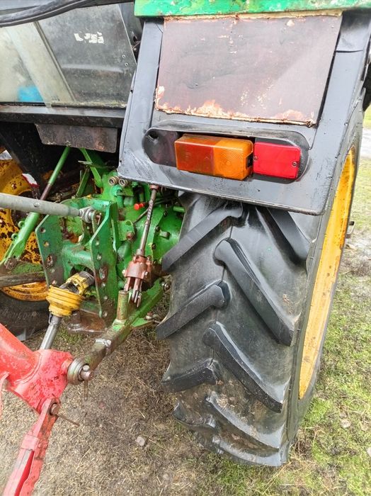 Vând John Deere 2030