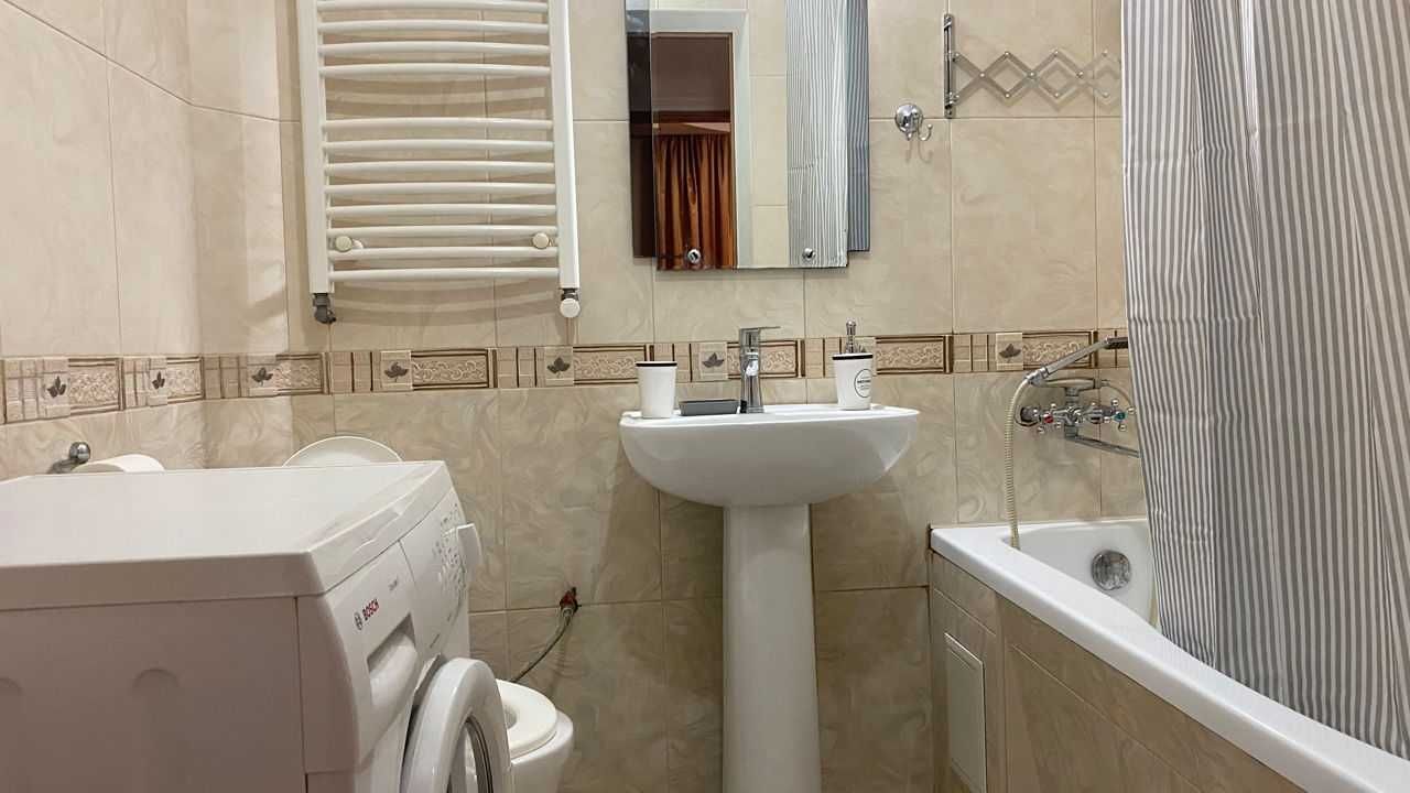 Дава се под наем Двустаен апартамент в София, Западен парк - 73 кв.м за 350 € - Снимка #1