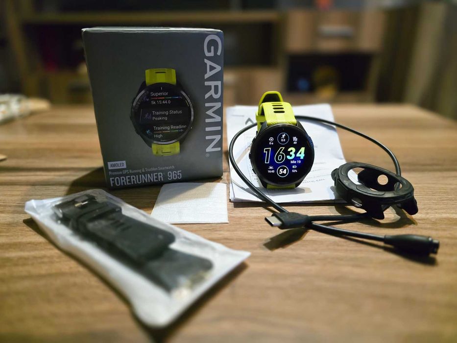 Ceas Garmin Forerunner 965