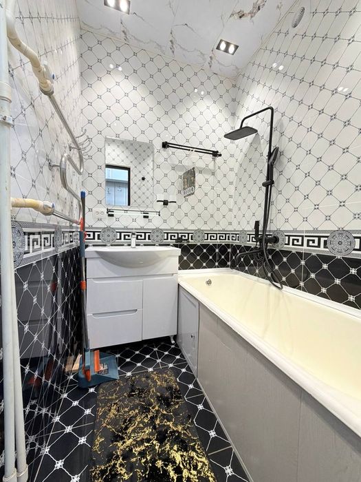 Продаётся квартира на чиланзар 10 2*3/2/4