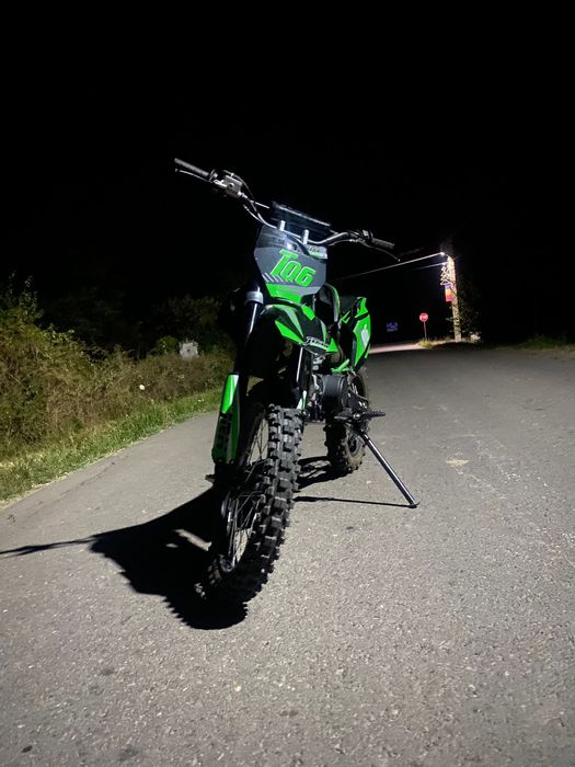 Vând cross 125 JRH 4h de funcționare