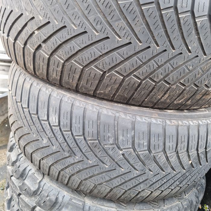 225 55 17" dot 2022 yokohama gume cauciucuri anvelope