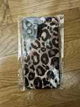 Husa iphone 12 model animal print