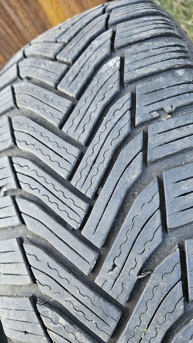 4бр гуми 205 55 16 дот 20 мишелин