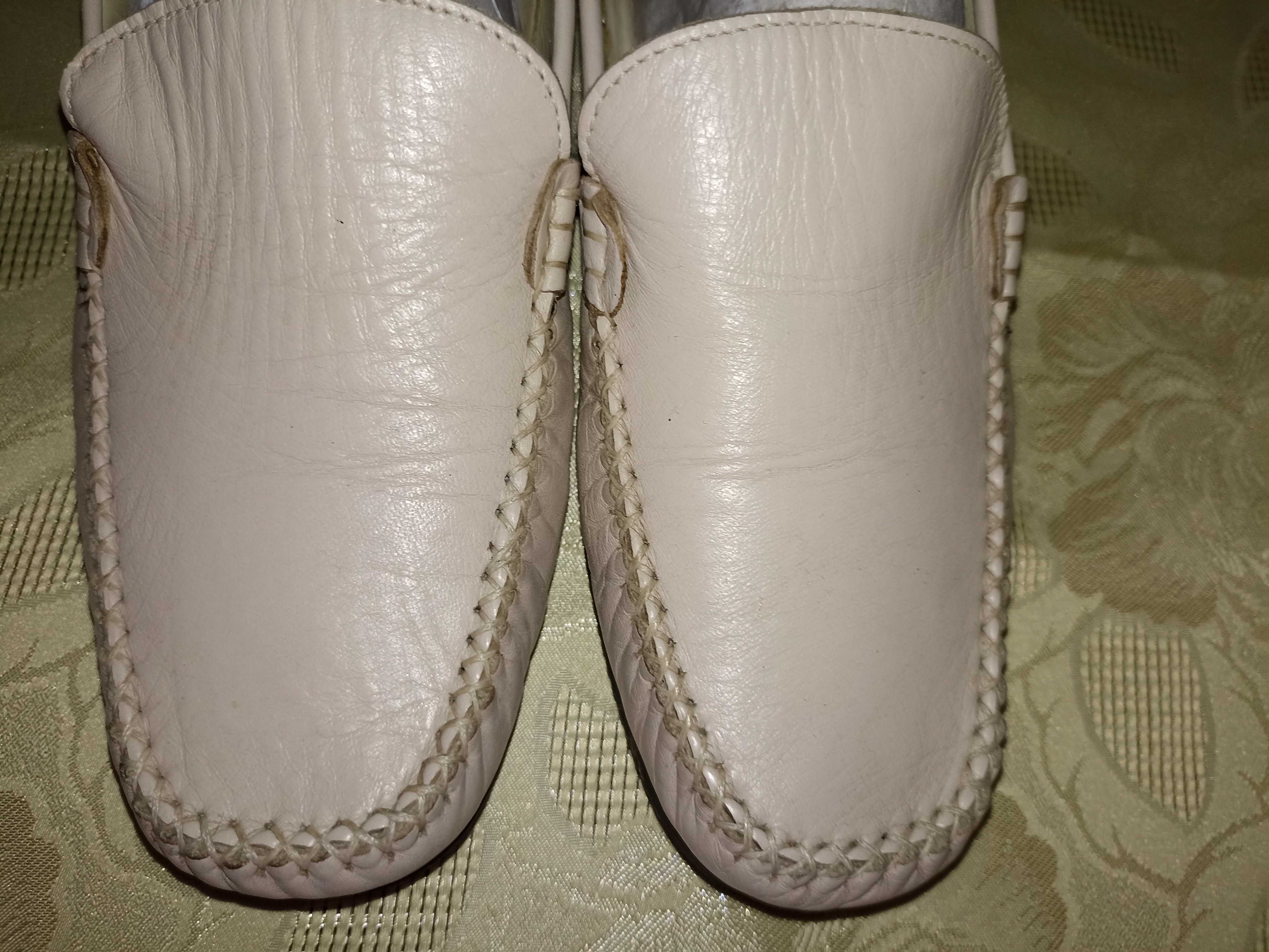 Clarks N 40,стелка 26 см.size 8 Естествена кожа мокасини в екрю