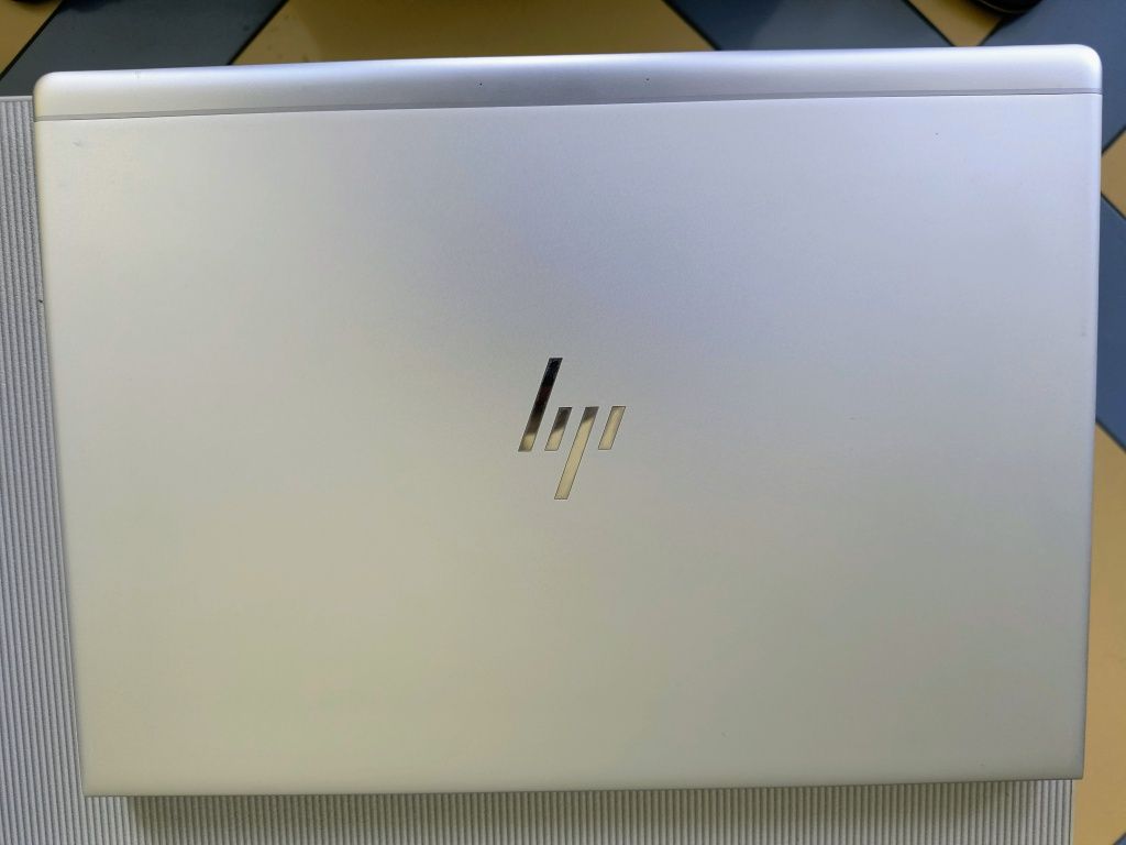 HP Elitebook 840 G6,i5-8365U,16GB-DDR4,512 GB-SSD NVMe,Windows 11 pro