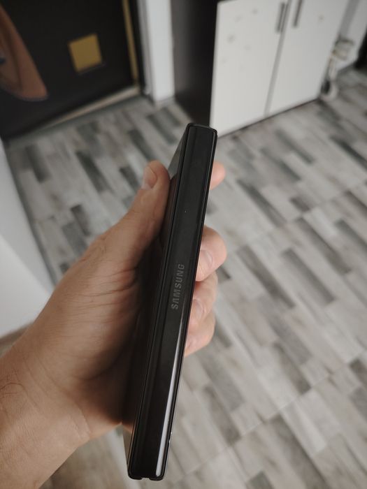 Samsung fold 3 512gb 12 ram