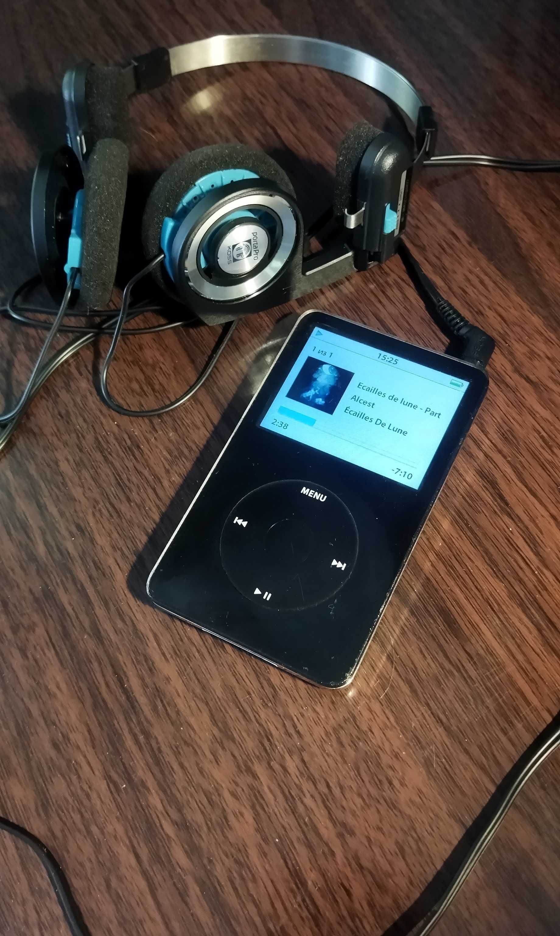 iPod Classic 5th G 30GB Wolfson DAC MP3 Player и Koss Porta Pro!