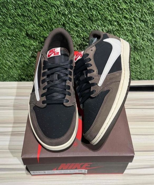 Adidasi Nike Air Jordan 1 Retro Travis Scott Low Mocha Brown