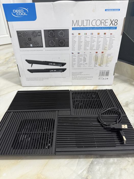 Cooler laptop cu 4 ventilații