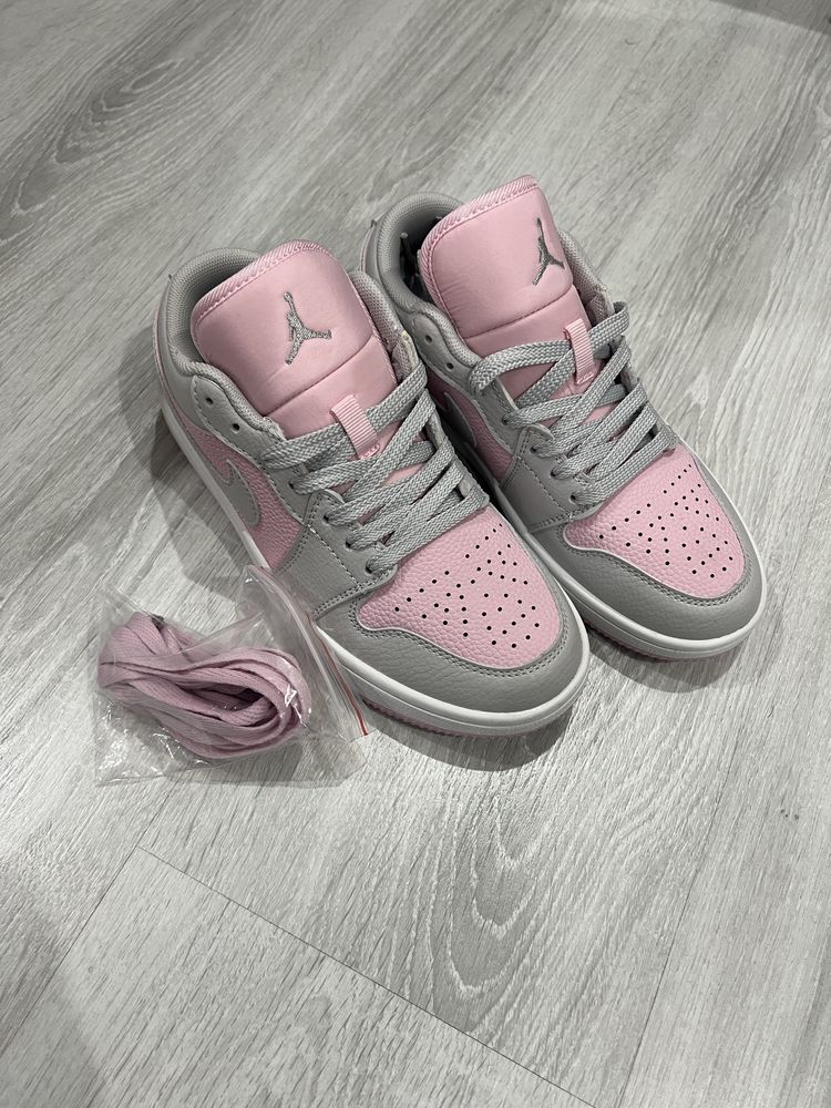 Jordan 1 Low 39 nike roz gri