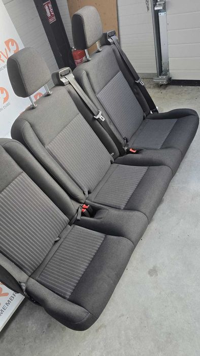 Bancheta 3 loc. ultimul rand  pentru Ford Transit Custom 2017