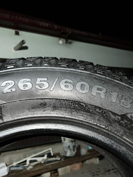 Шины б/у зимние липучки 265/60 R18