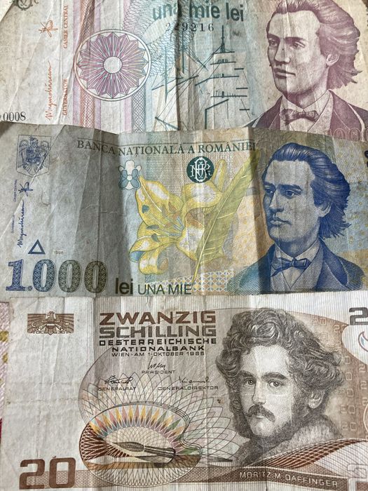 Vand bancnote de colectie sunt in stare buna iar pretul este negociabi