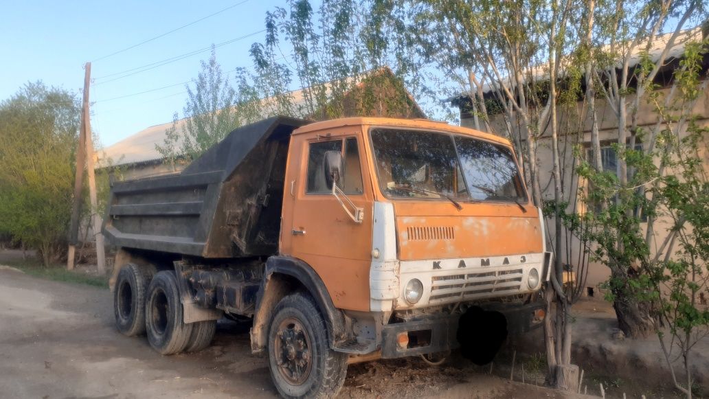 KAMaz samasval 1983-yil. Balonlari toza 280lik.