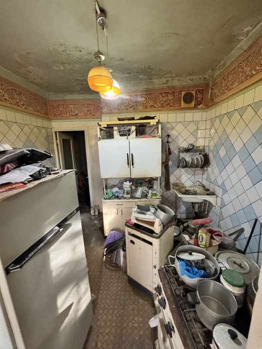 3/1/5 Карасу-1 , 78 м.кв,,90.000 $ 1-я линия ! идеально под бизнес!