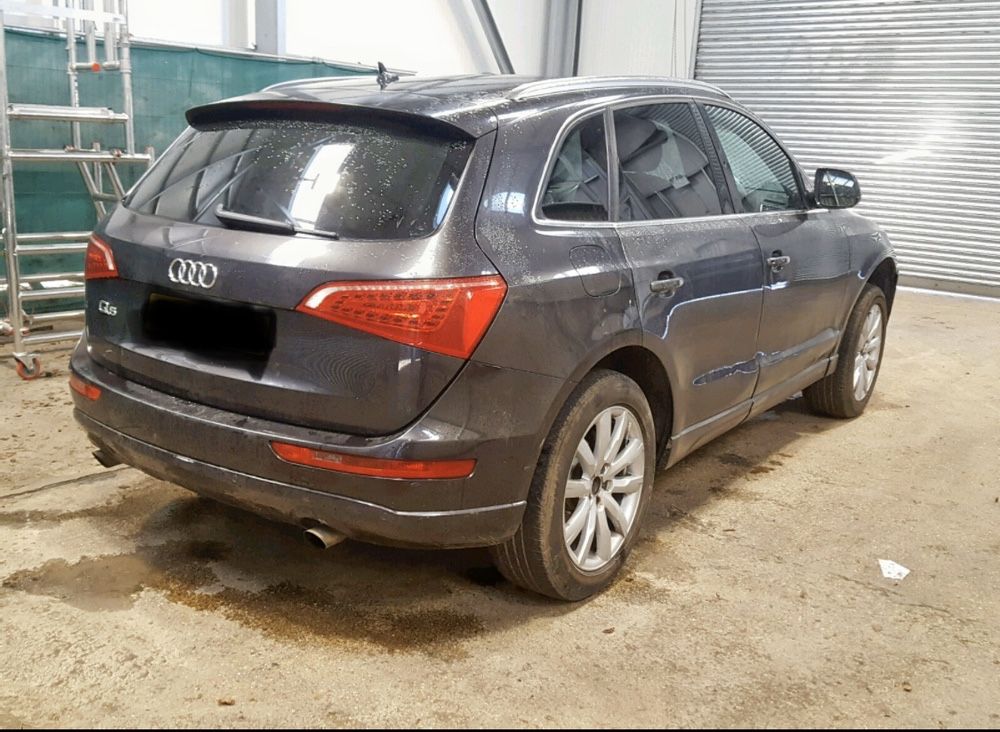 Audi Q5 Sline quattro 2010г на части няколко мотора 2.0tfsi