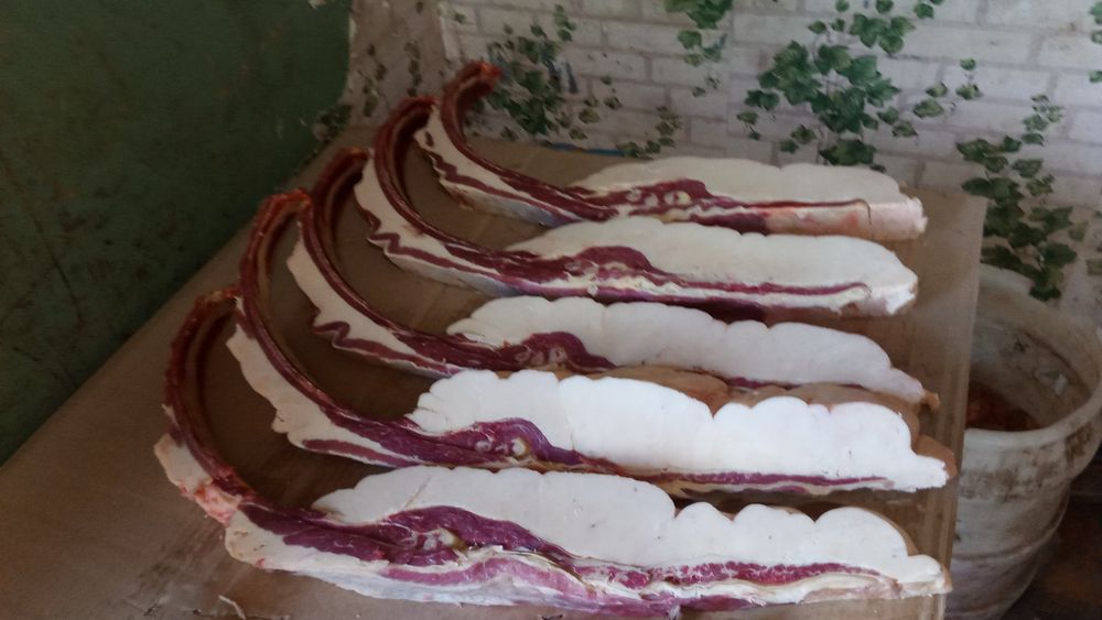 Продается мясо конина пол туши,1/4,целиком
