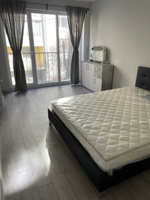 Дава се под наем Тристаен апартамент в София, Оборище - 83 кв.м за 750 € - Снимка #2