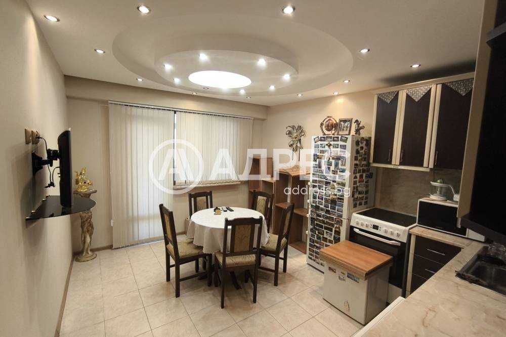 Продава се Тристаен апартамент в Разград, Орел - 76 кв.м за 1177 €/кв.м - Снимка #2