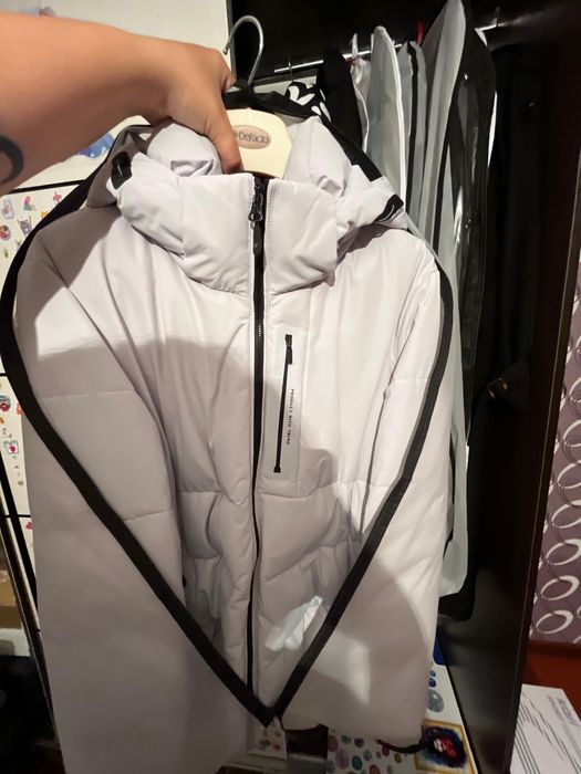 Продам куртку зимнюю