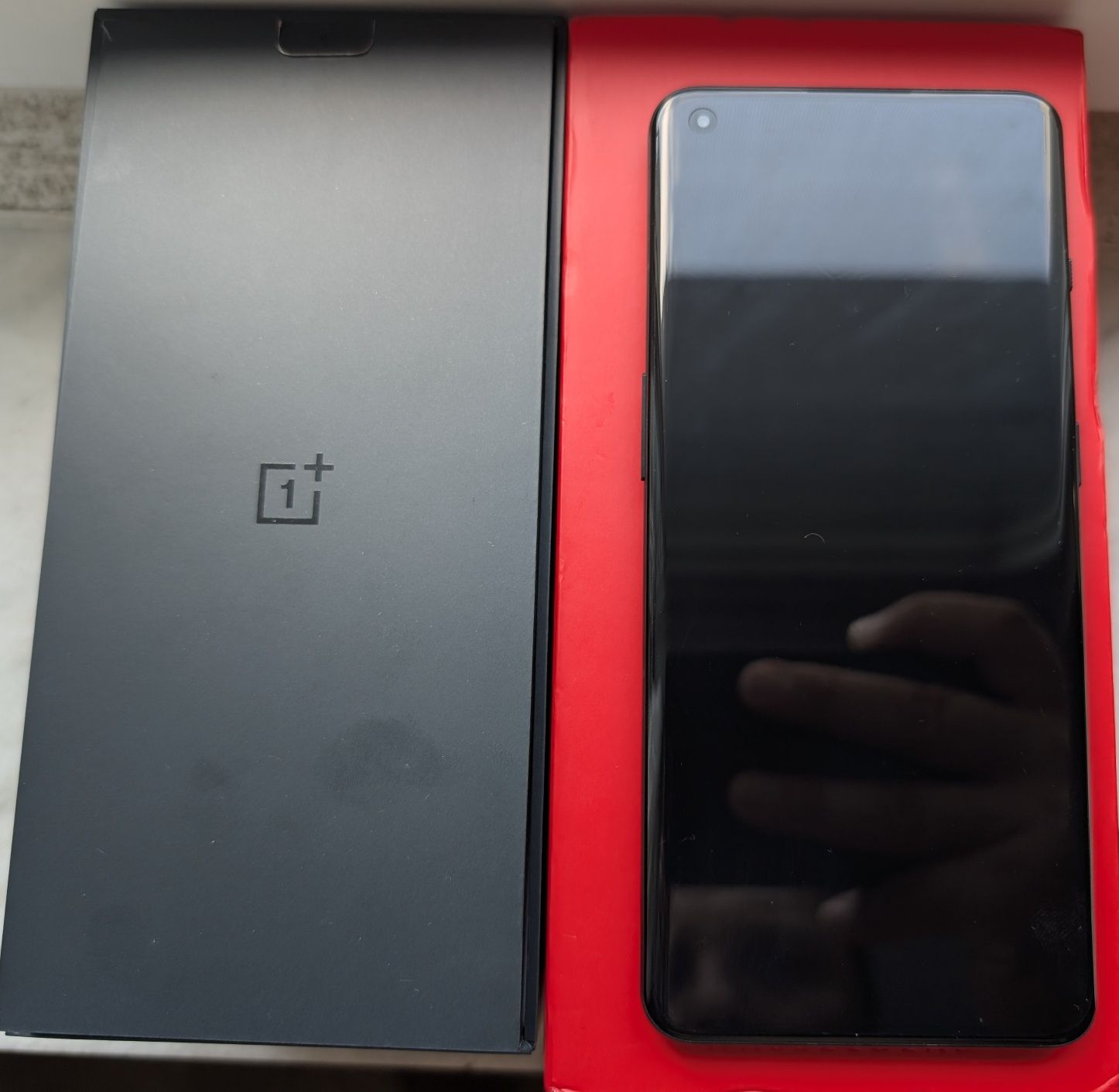 Smartphone nou OnePlus 10 Pro 128GB, 8GB RAM, 5G, Volcanic Black