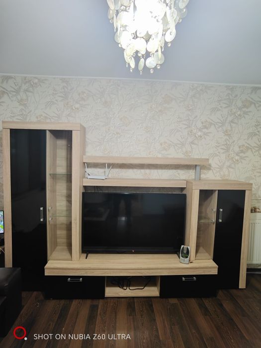 Mobilier modern pentru living