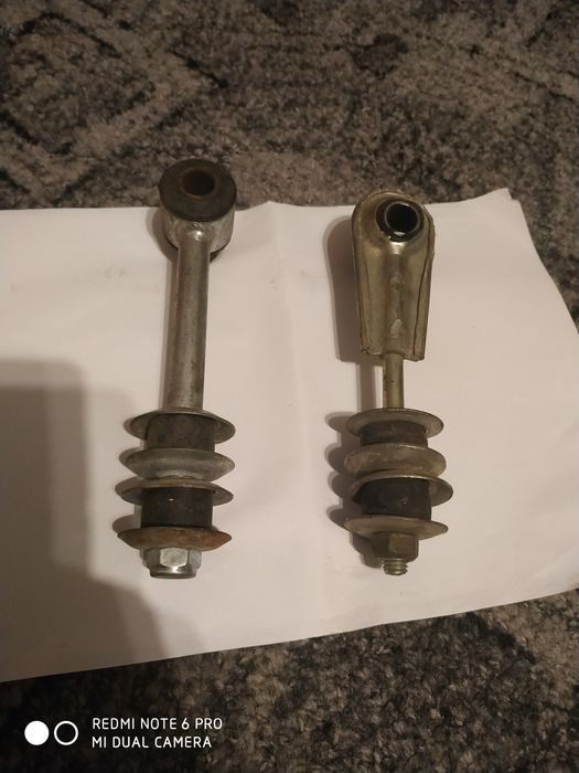 Două bielete antiruliu Dacia 1310