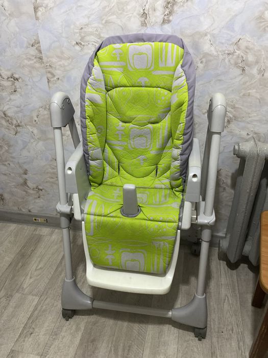 Продам стульчик для кормления