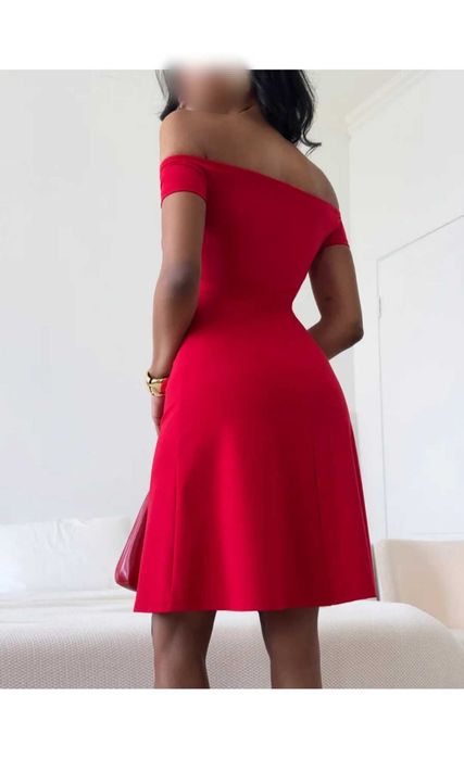 Белое"Jellyka"Стрейч.Платье.Новое.