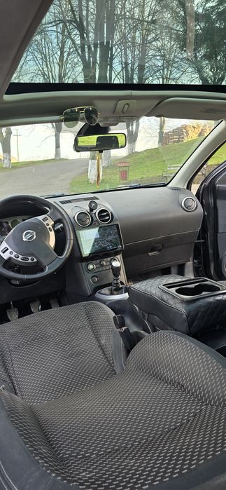 Vand nissan qashqai panoramic