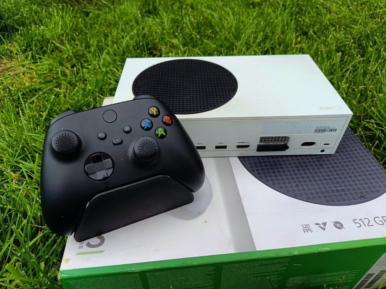 Xbox Series S с играми