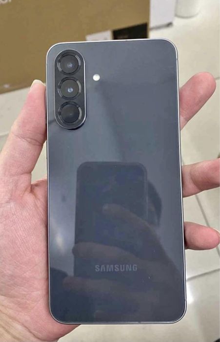 Schimb Samsung A56 cu IPhone