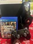 Playstation 4 slim 1T + три игри + слушалки playstation + контролер