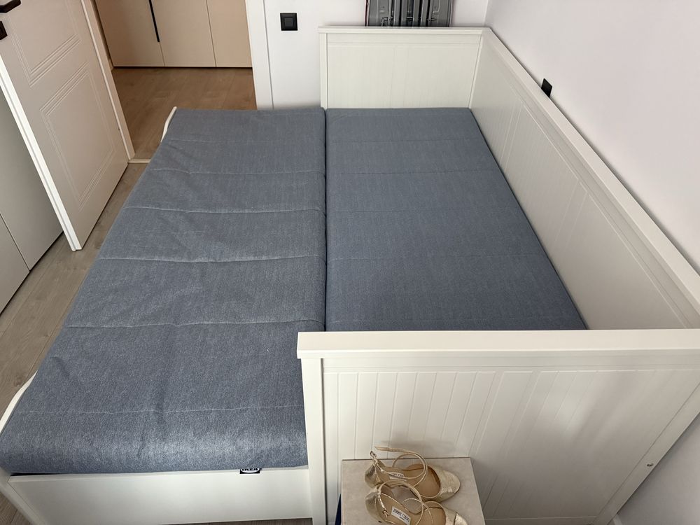 Divan extensibil