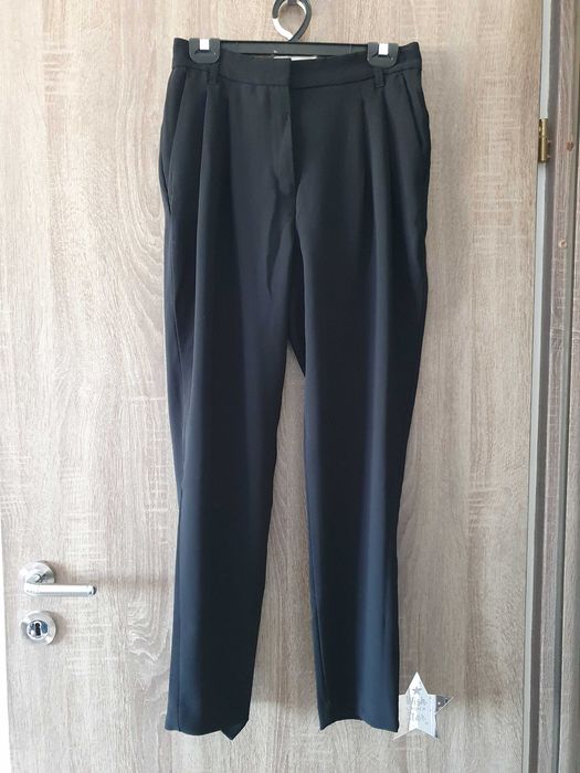 Pantaloni office negri Mango, stare foarte buna