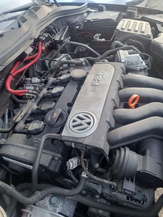 Dezmembrez Volkswagen Passat B6