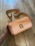 Оригинална дамска чанта Furla