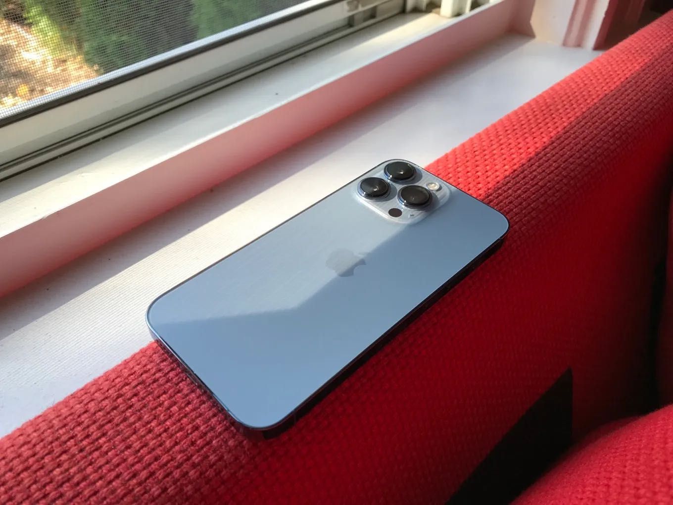 Apple Iphone 13 pro Blue Emkost 79%