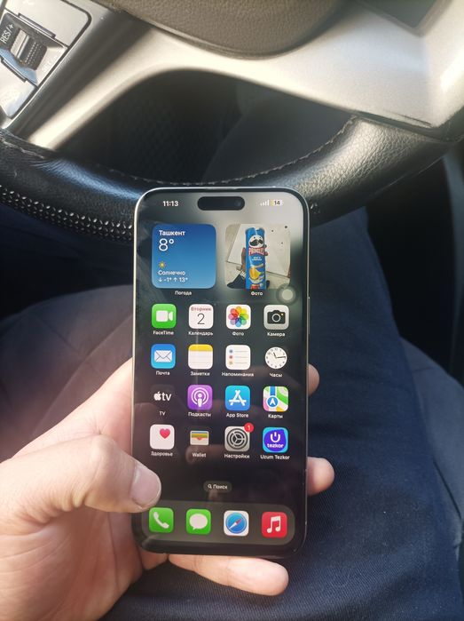 Iphone 15 pro max256 sotiladi.Karobka bor.Sastayana zor qirilgan joyi