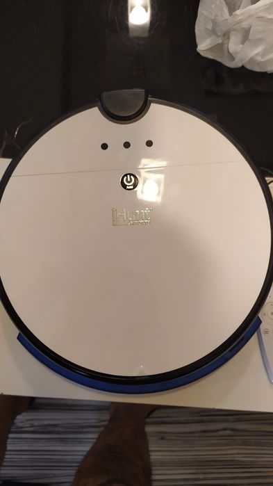 Прахосмукачка робот