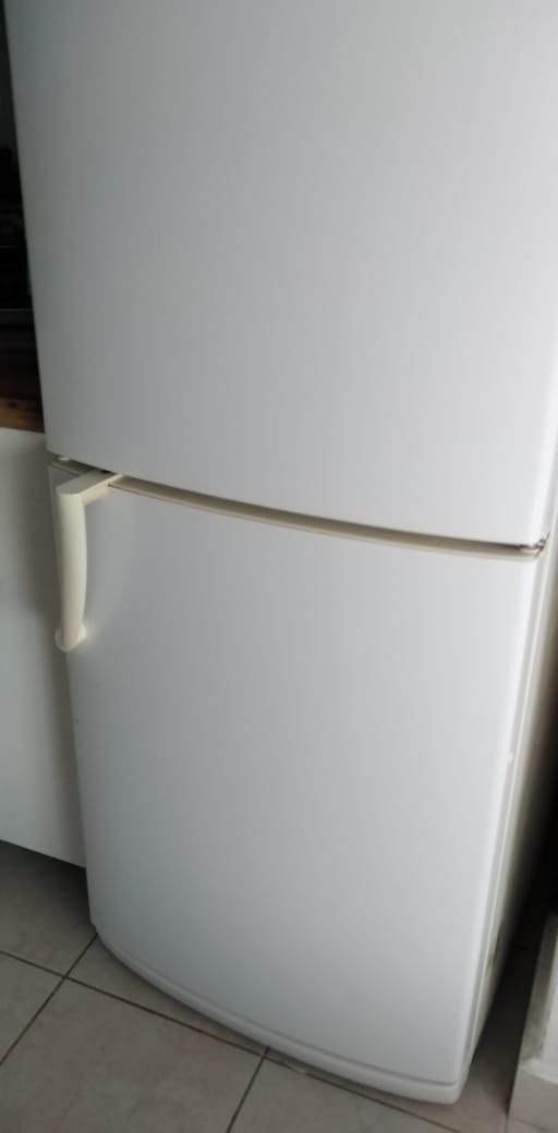 Холодильник LG 2×0,6×0,6