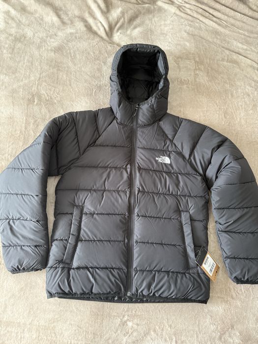 The North Face jacheta cu gluga Lauerz Synthetic neagra marimea M noua