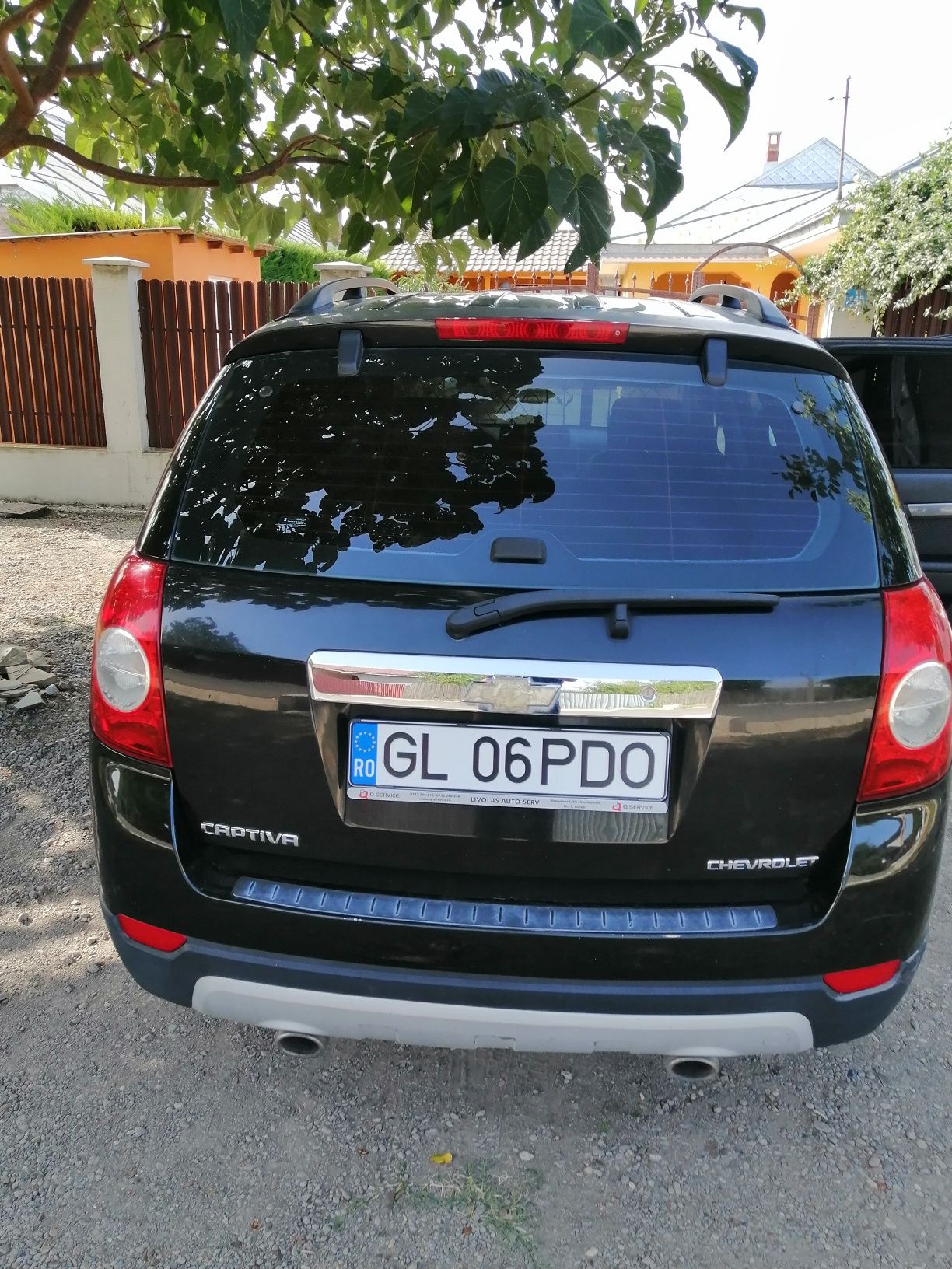 Vând Chevrolet Captiva