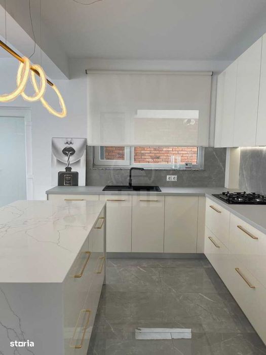 Casa individuala cu garaj si terasa circulata 30mp zona Dumitru Mocanu