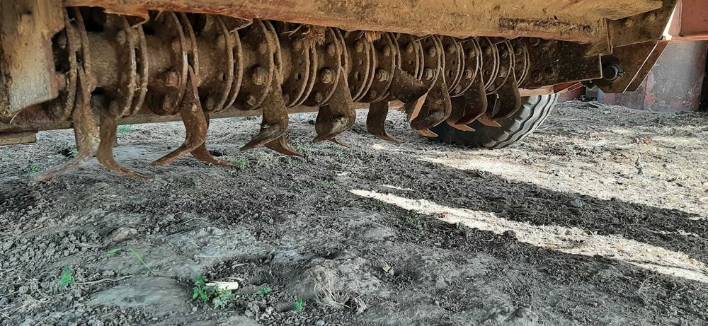 Culegatoare porumb ZMAJ 222