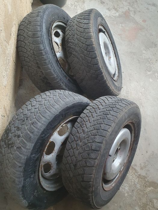 Джанти с гуми 4x100