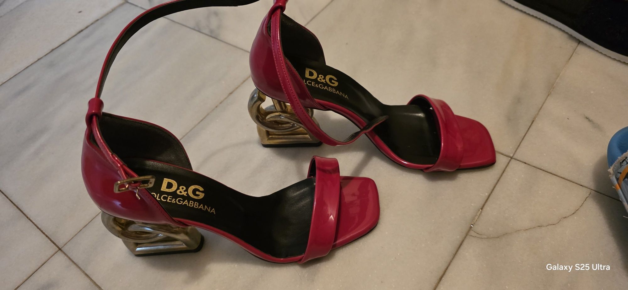 Обувки Dolce I Gabbana чисто нови