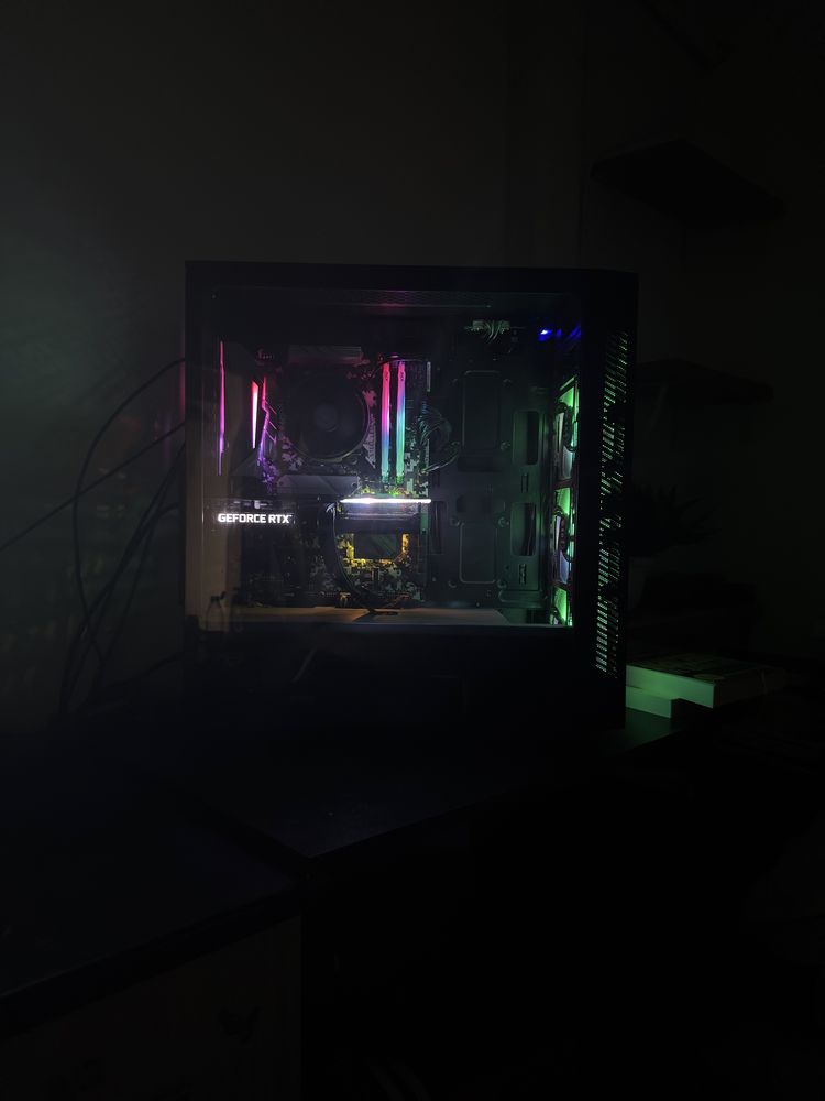 Gaming компютър custom