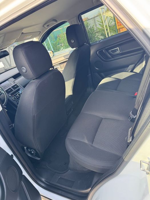 LAND ROVER DISCOVERY SPORT • 2017 • Euro 6 • Impecabil • 2.0 150CP